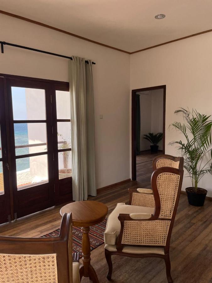 La Flaner Beachfront Nusa Penida Apartment
